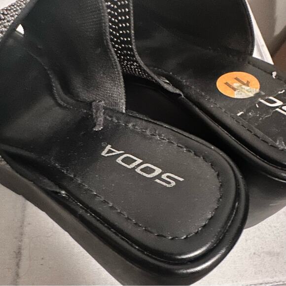 Soda Black Rhinestone Bling Chunky Wedge Open Toe Sandals Womens 11 - Picture 5 of 8
